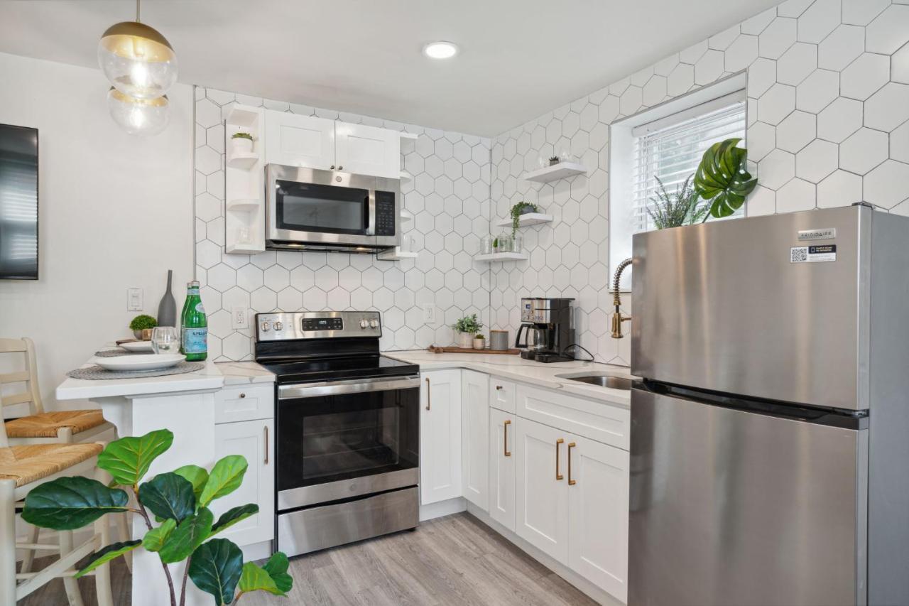 Apartamento Luxurious 2Bd, Fireplace, Family Friendly, Central Filadelfia Exterior foto